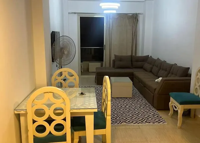 بيت ضيافة Romance Palace *
